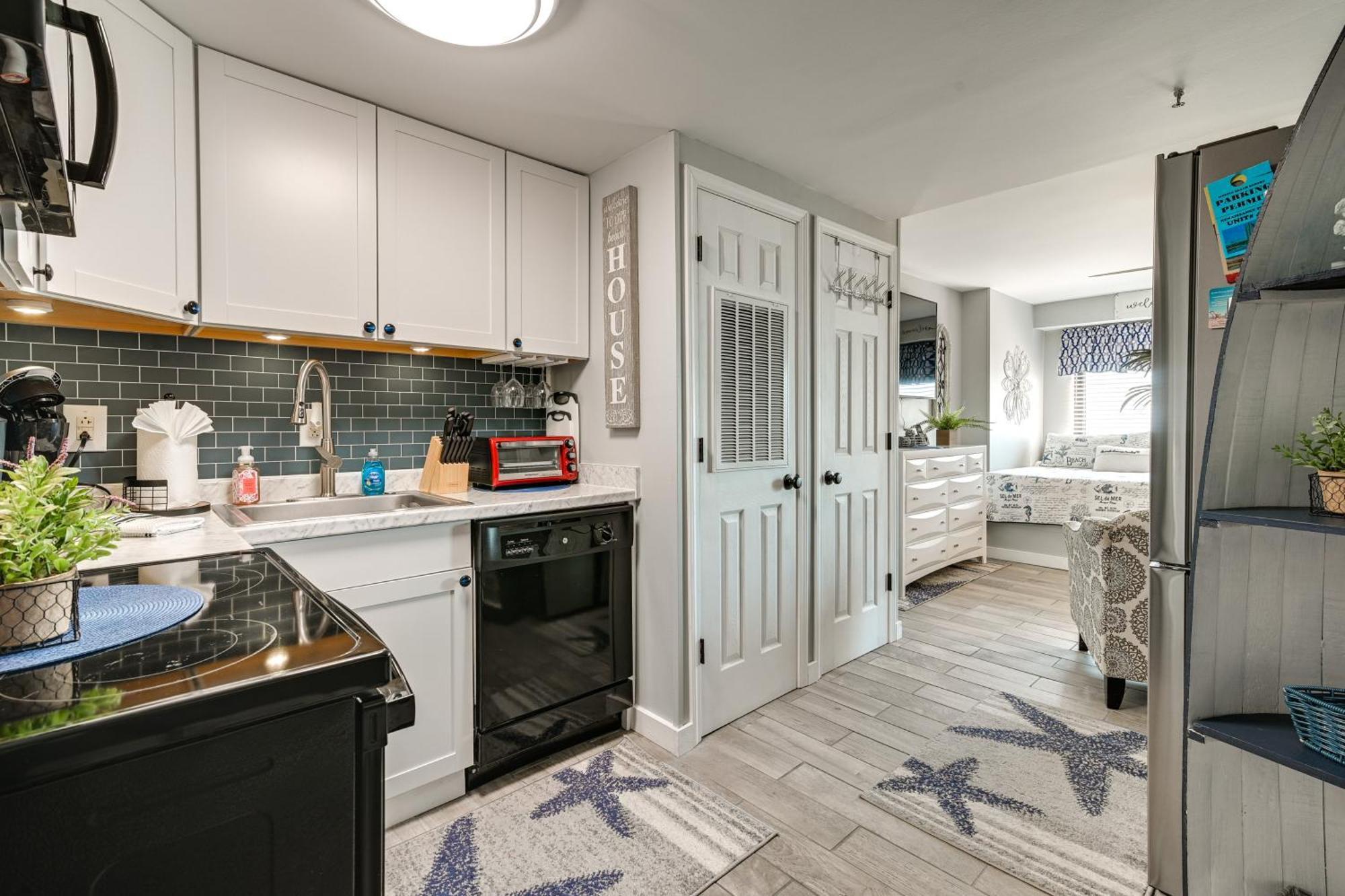 Renovated Oceanfront Resort Condo With Balcony Myrtle Beach Exterior photo